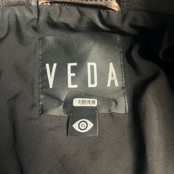 EUC Veda- Brown Leather Distressed Moto Jacket. Size XS - Picture 6 of 13